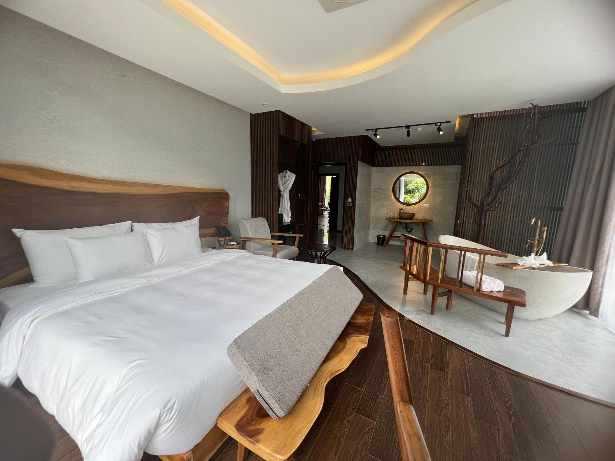 Minawa Kenhga Resort & Spa Ninh Binh Exterior photo